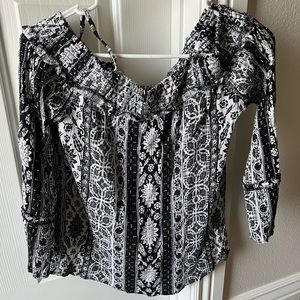 Black white off the shoulder size medium